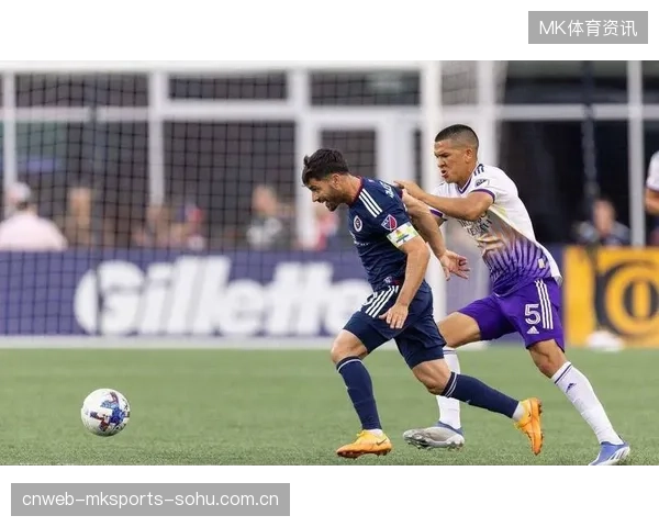 MLS新英格兰快速攻防切换稳定，现场气氛逐渐爆表
